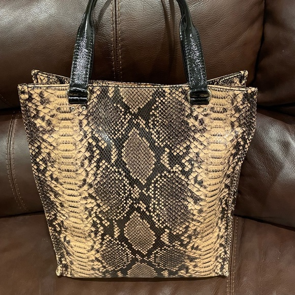 Kate Spade Bag - Picture 14 of 14